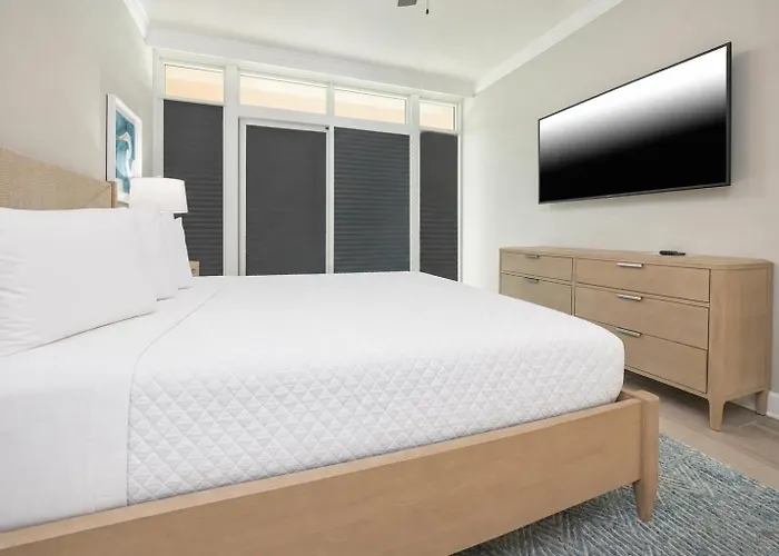 Phoenix Gulf Towers 1607 Apartment